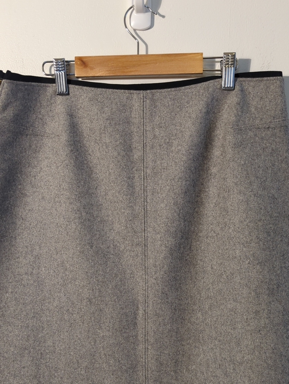 RAG & BONE gray a-line wool skirt with black trim - size 8 - Picture 7 of 10